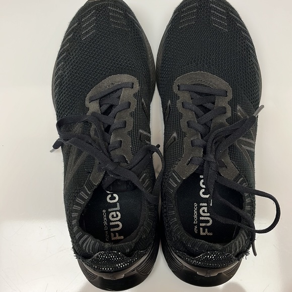 New Balance Women’s Fuel Cell Gym Athletic Shoes in all black-Size US 10 - Picture 4 of 7